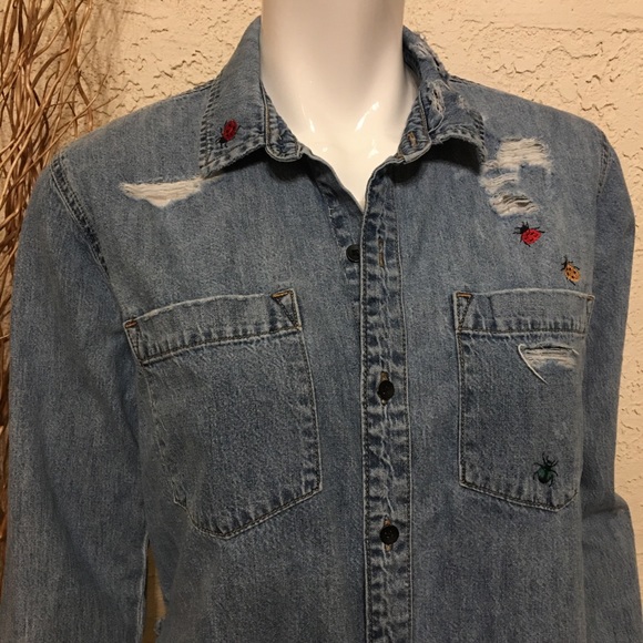 Lucky Brand 🐞 Denim Boyfriend Shirt w/Embroidery Sz S - Picture 6 of 16